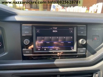 Volkswagen Taigo 1.0 tsi Life 95cv (9)