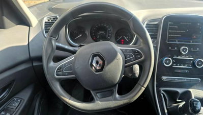 Renault Scenic E-Tech Electric XMod TCe 115 CV Start&Stop Energy Limited (17)