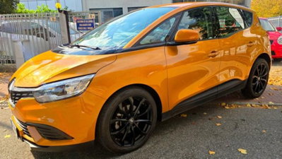 Renault Scenic E-Tech Electric XMod TCe 115 CV Start&Stop Energy Limited (2)