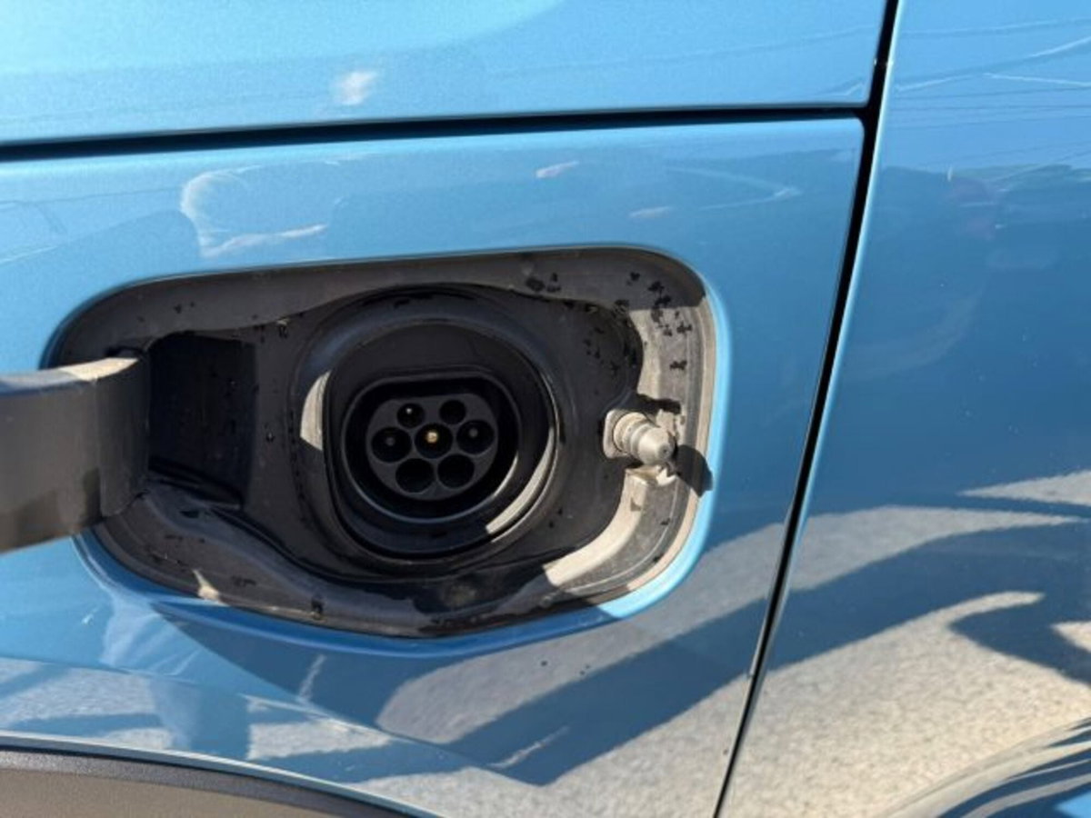 Volvo XC40 T4 Recharge Plug-in Hybrid R-design (5)