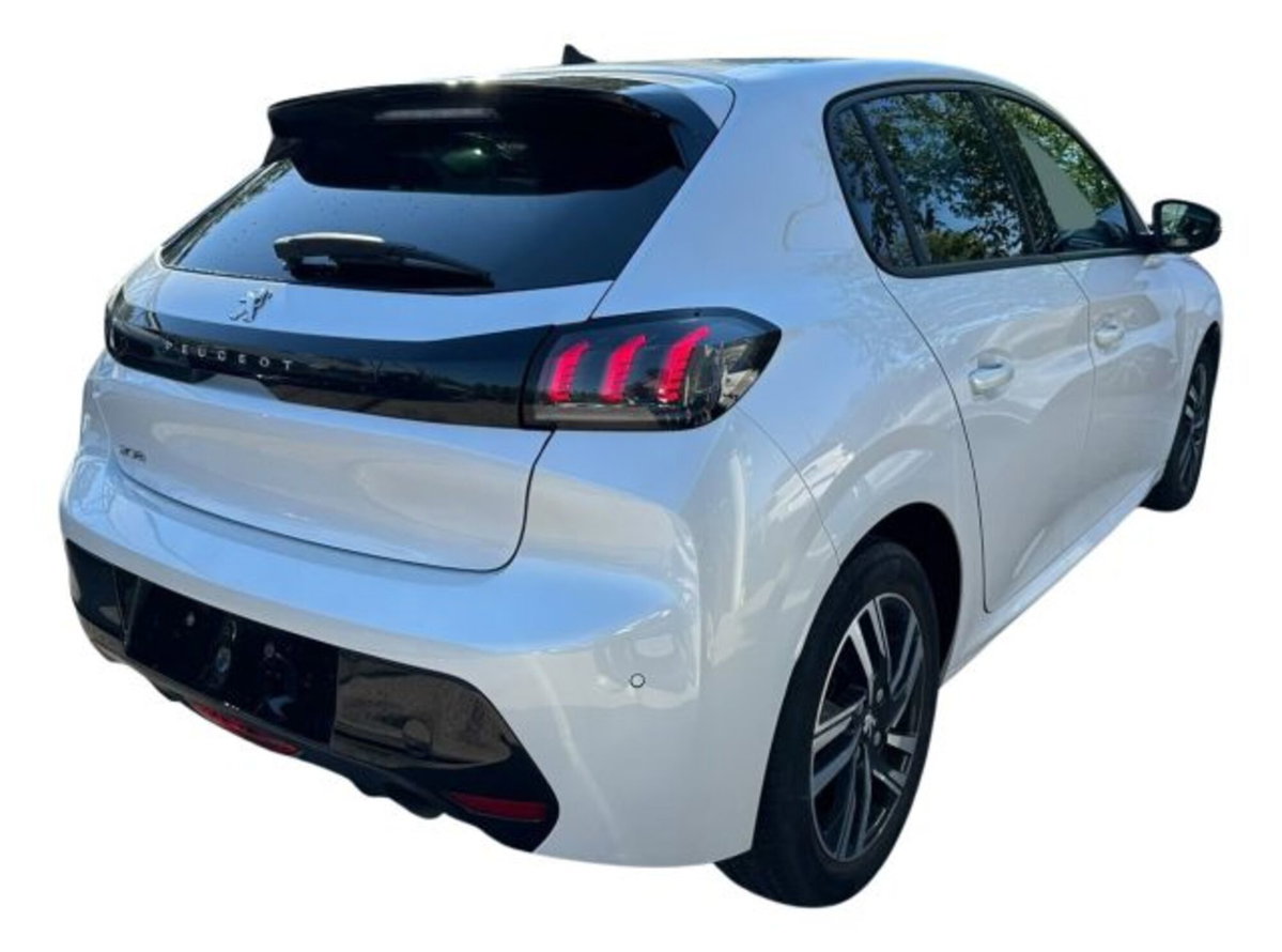 Peugeot 208 PureTech 100 Stop&Start 5 porte Allure (3)