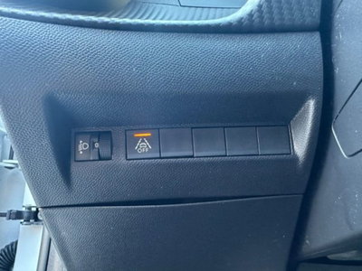 Peugeot 208 PureTech 100 Stop&Start 5 porte Allure (6)