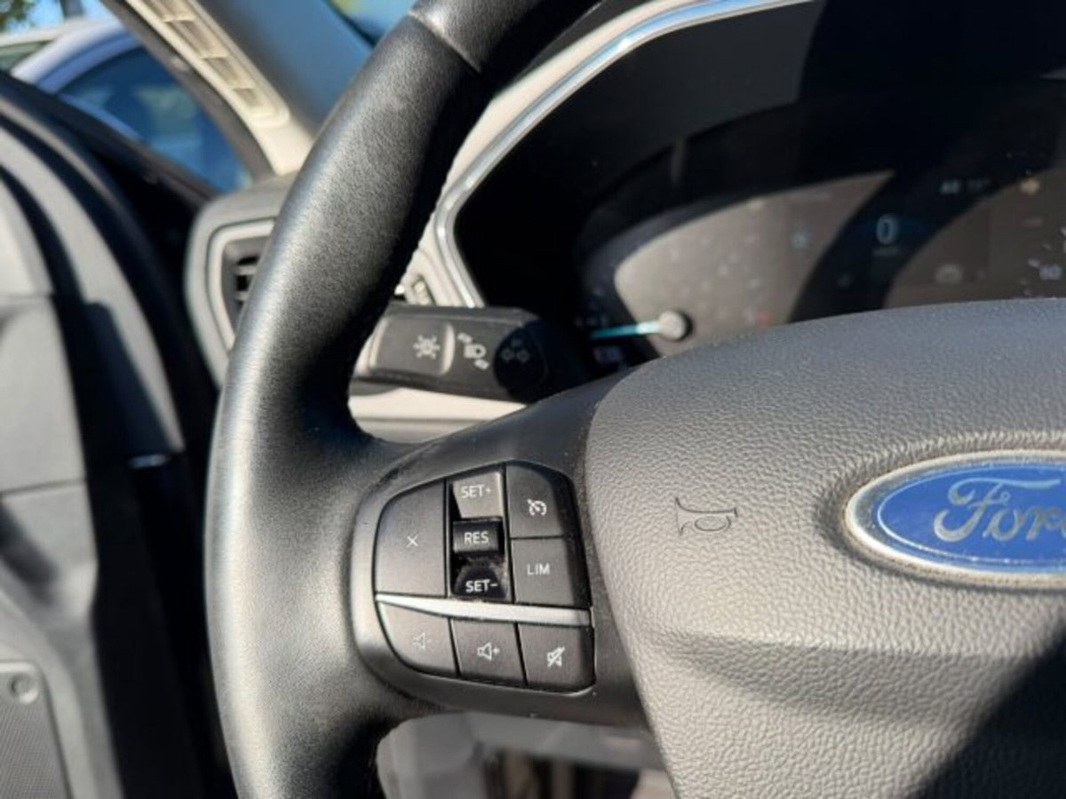 Ford Kuga 2.0 TDCI 120 CV S&S 2WD Plus (13)