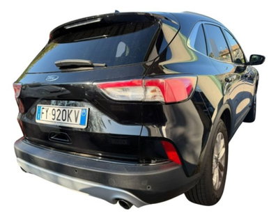 Ford Kuga 2.0 TDCI 120 CV S&S 2WD Plus (3)