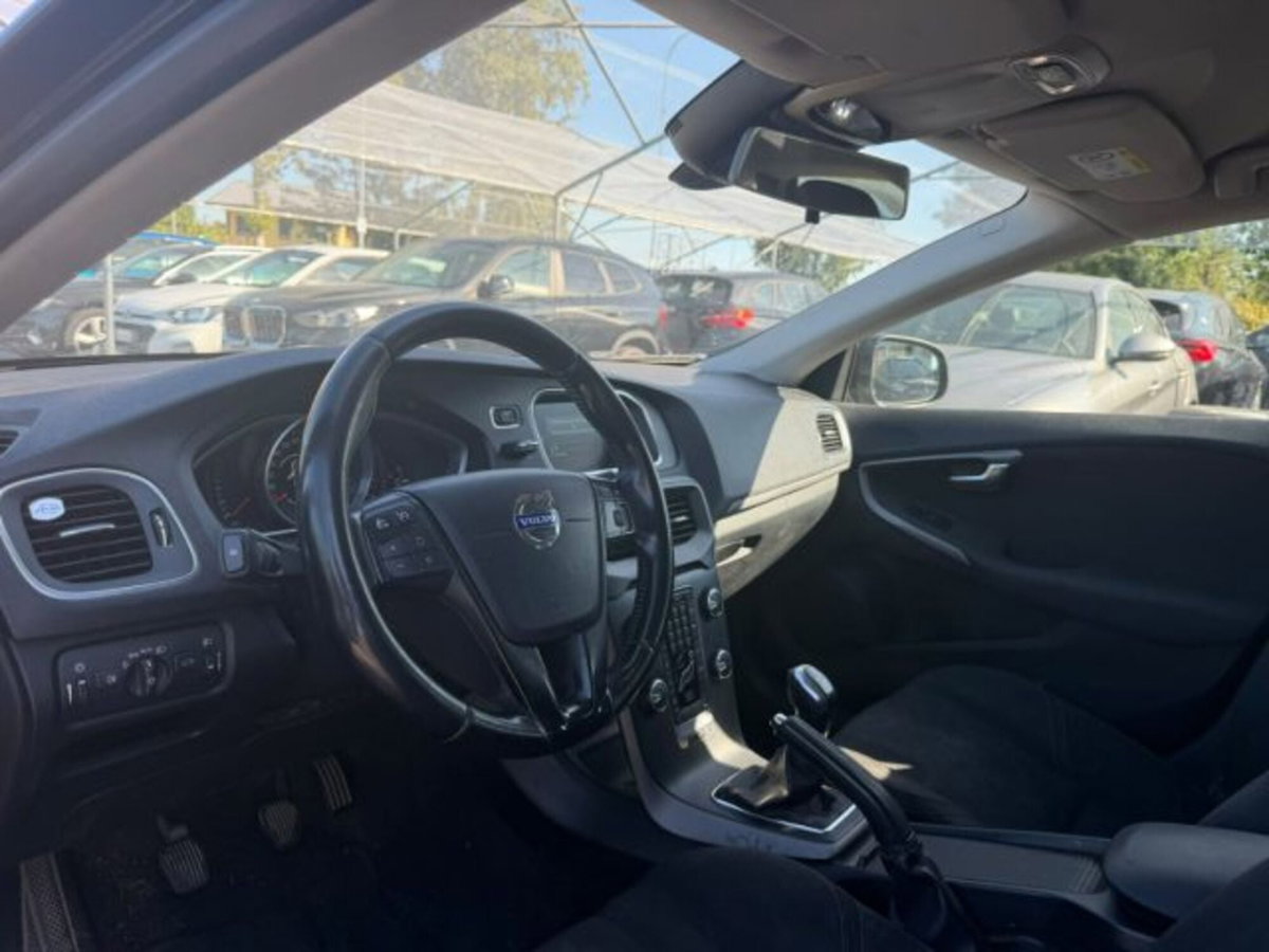 Volvo V40 D2 Momentum N1 (7)
