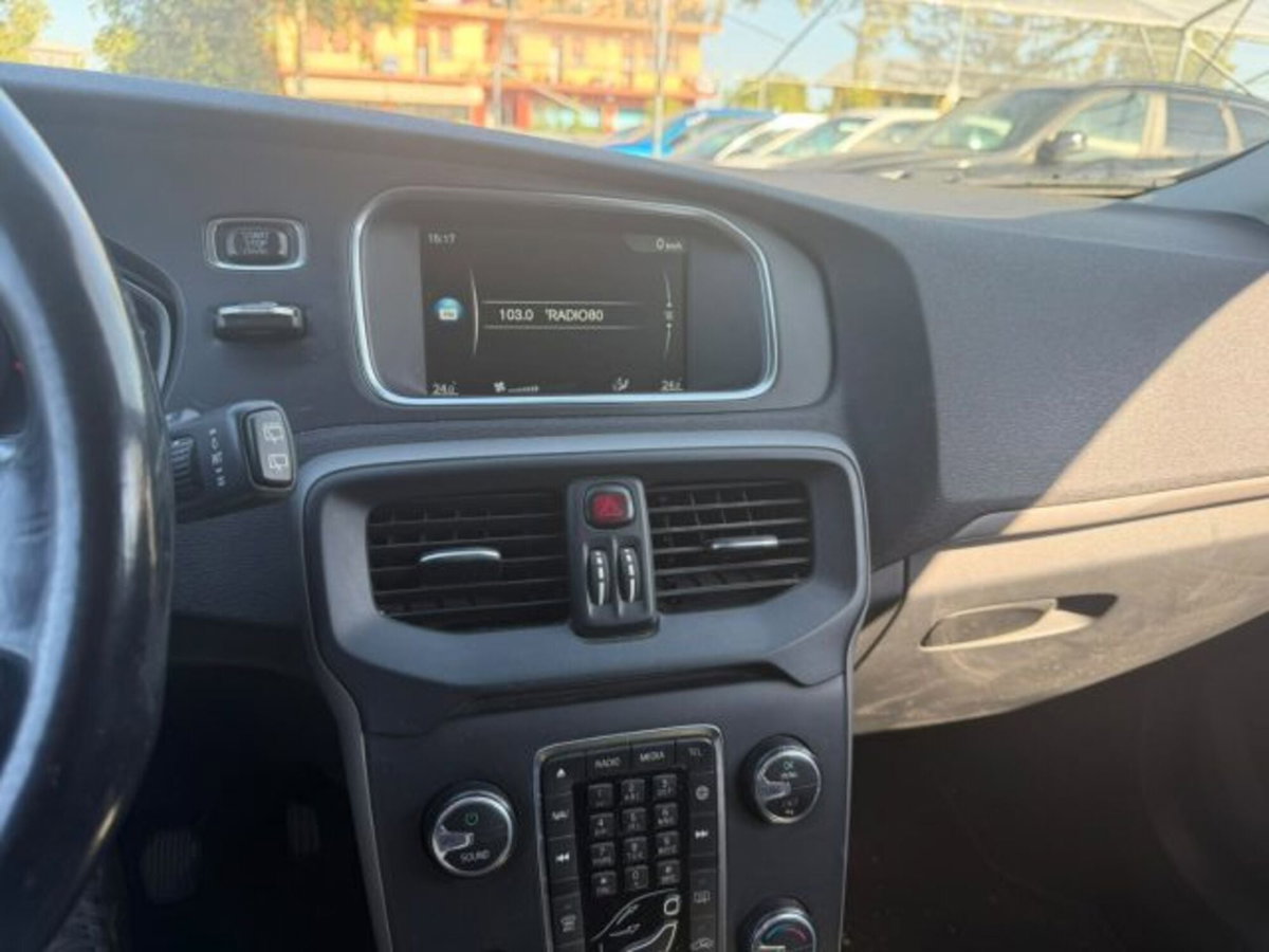 Volvo V40 D2 Momentum N1 (9)