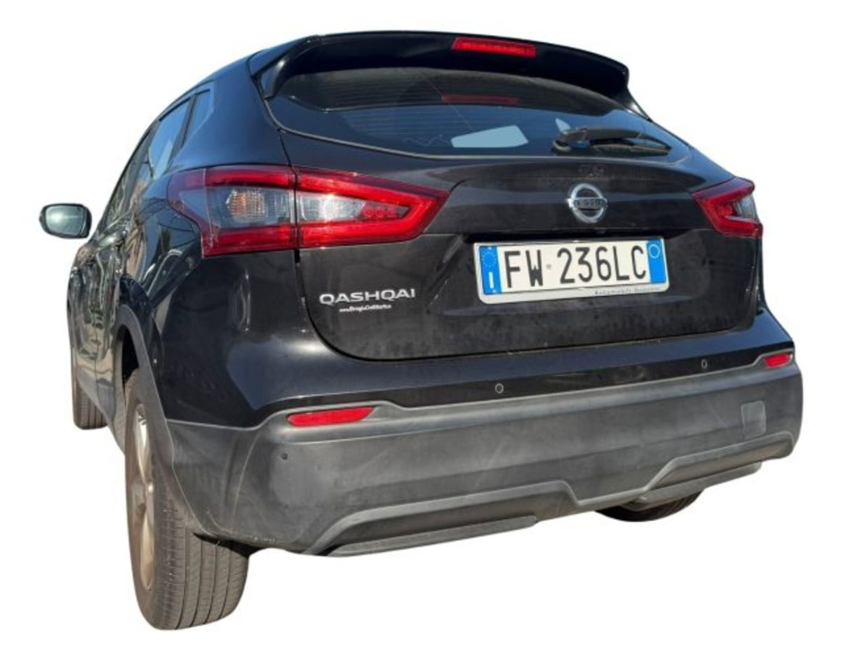 Nissan Qashqai 1.5 dCi 115 CV Tekna (4)