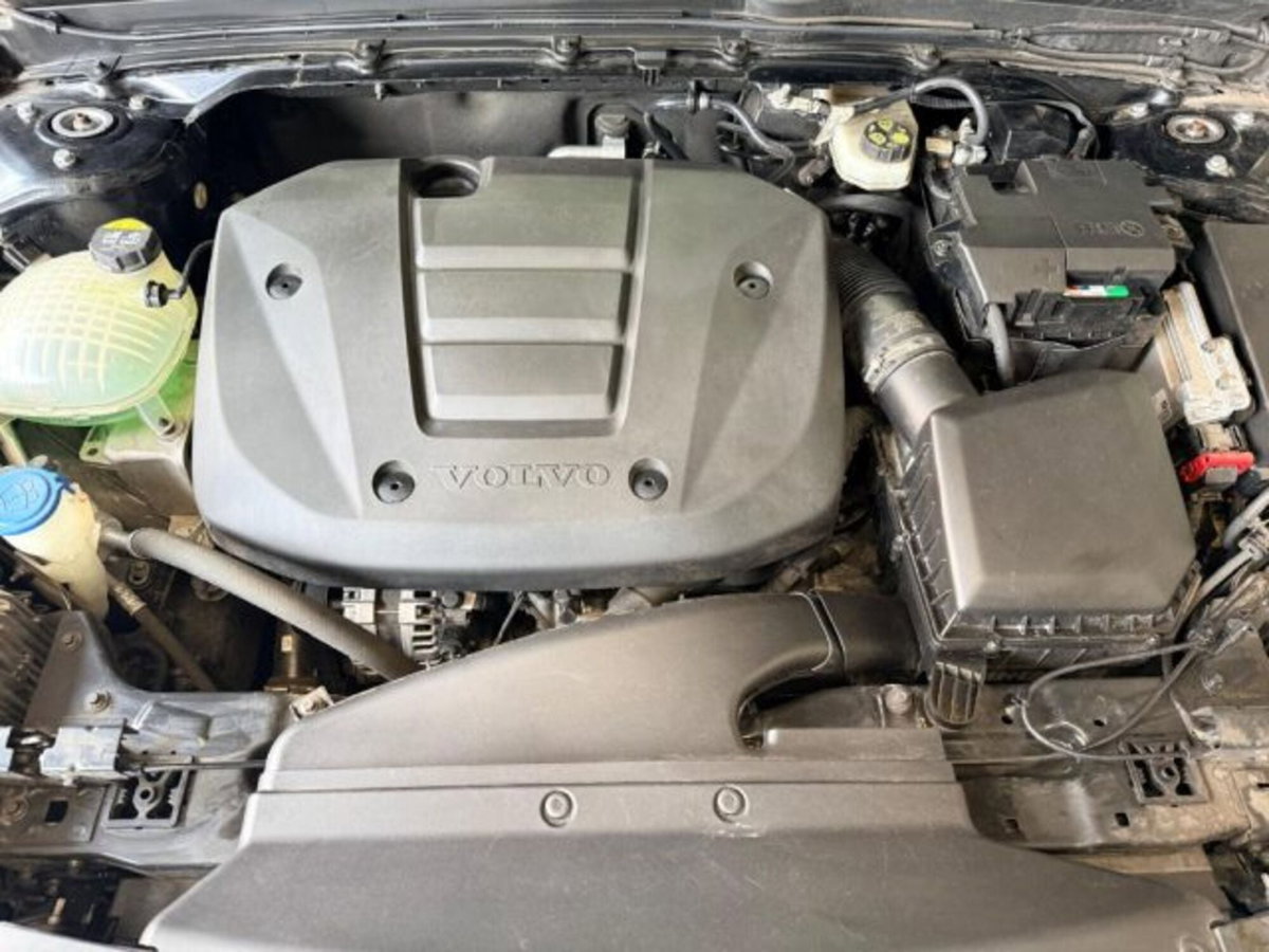 Volvo XC40 T3 Momentum Pro (16)