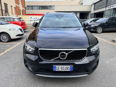Volvo XC40 T3 Momentum Pro (3)