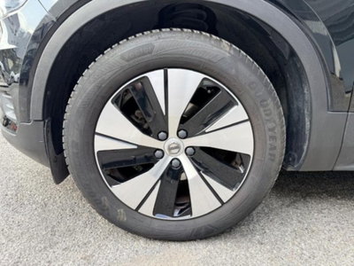 Volvo XC40 T3 Momentum Pro (6)