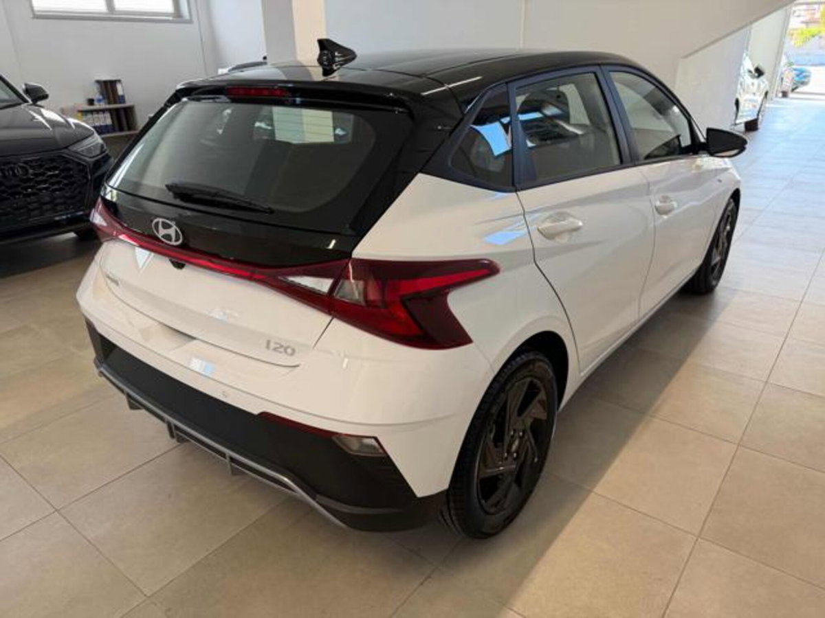 Hyundai i20 1.0 t-gdi Dark Line 90cv mt (3)