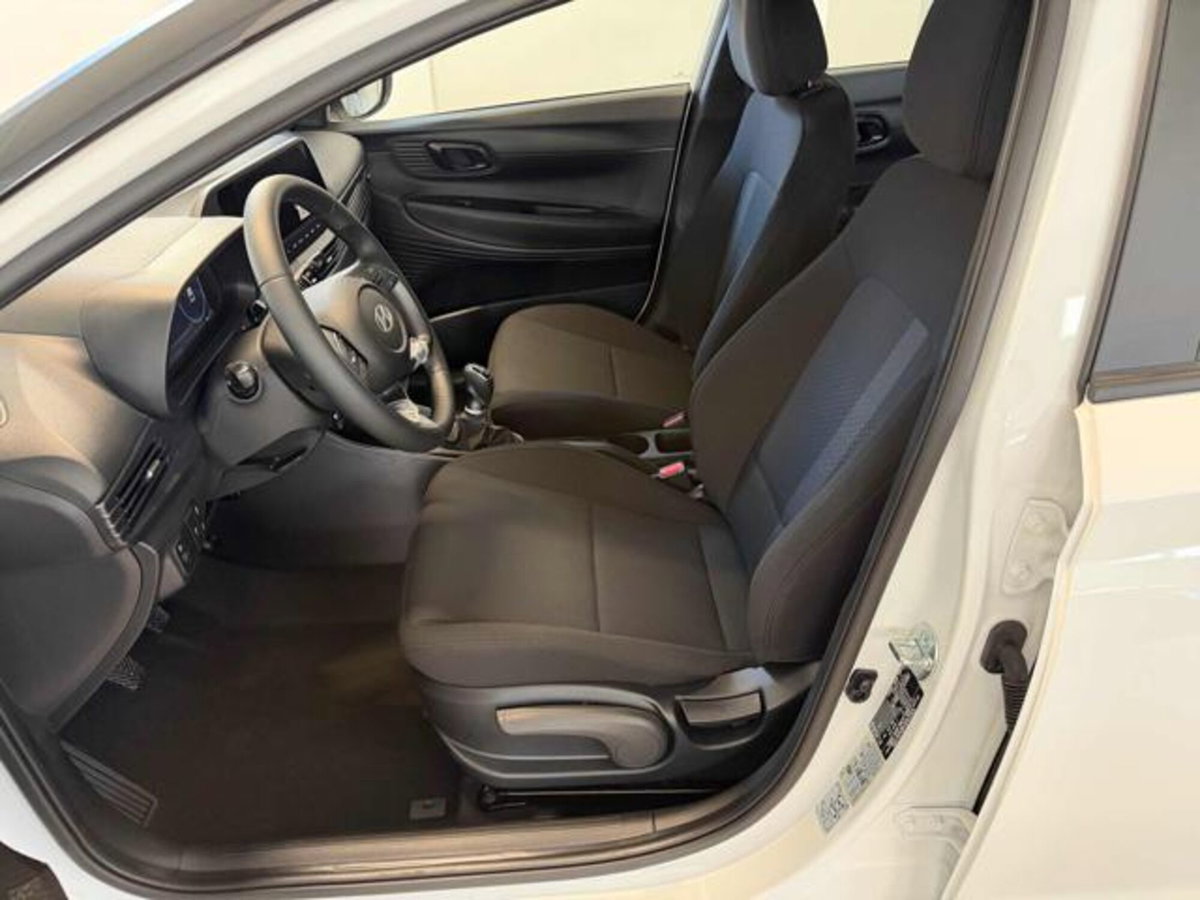Hyundai i20 1.0 t-gdi Dark Line 90cv mt (8)