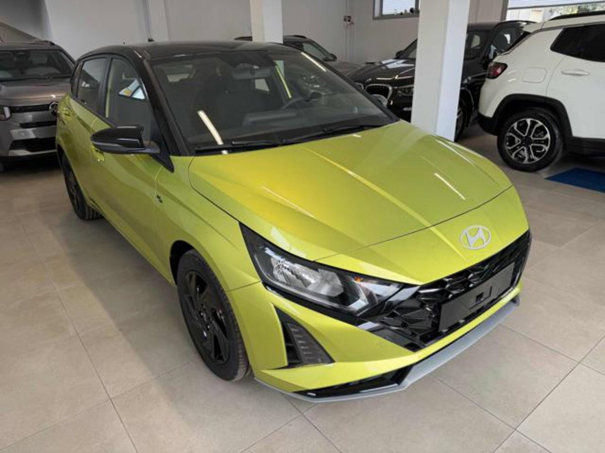 Hyundai i20 1.0 t-gdi Dark Line 90cv dct (3)