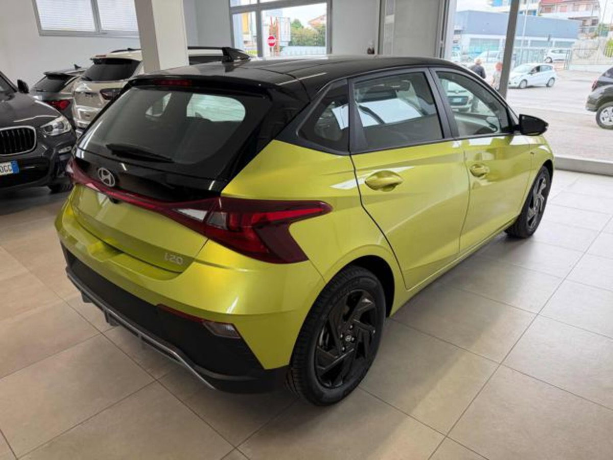 Hyundai i20 1.0 t-gdi Dark Line 90cv dct (4)