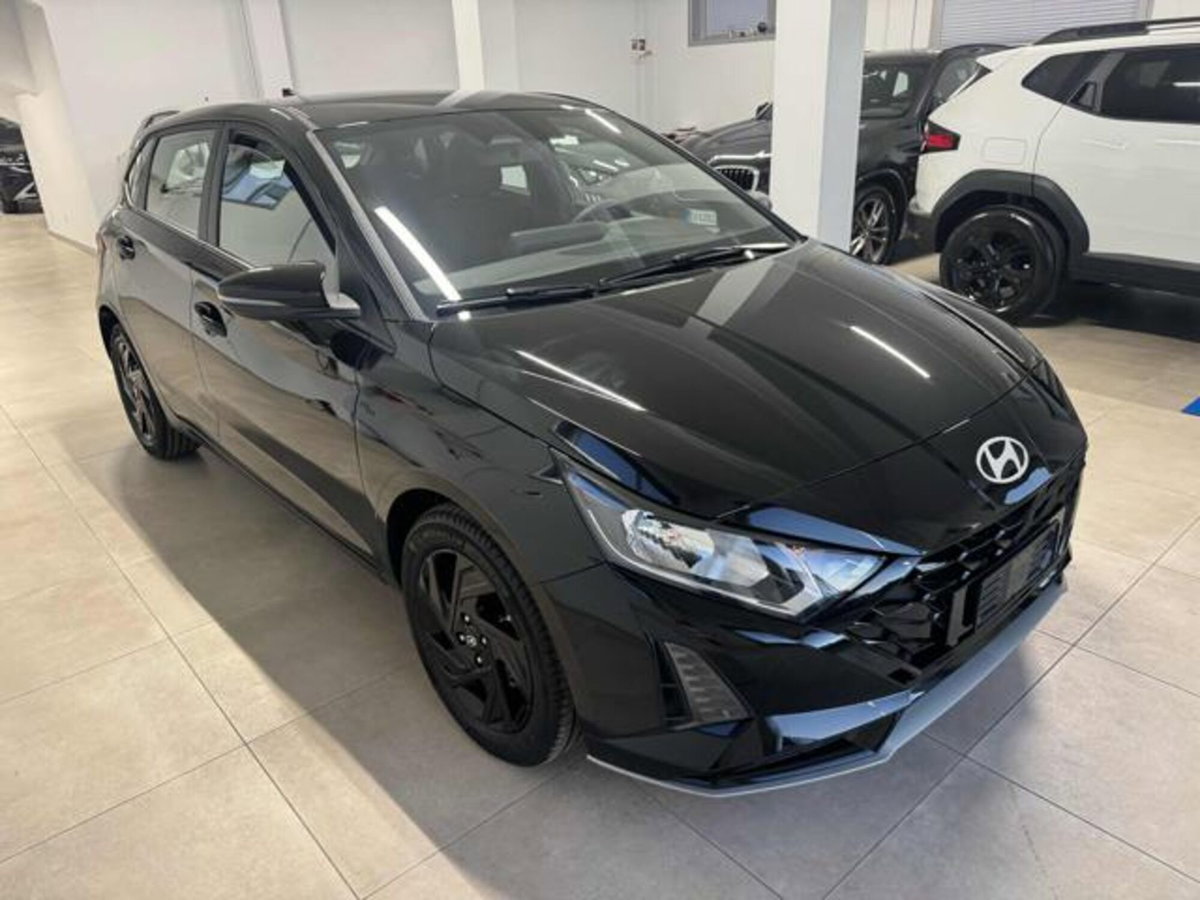 Hyundai i20 1.0 t-gdi Dark Line 90cv mt (2)