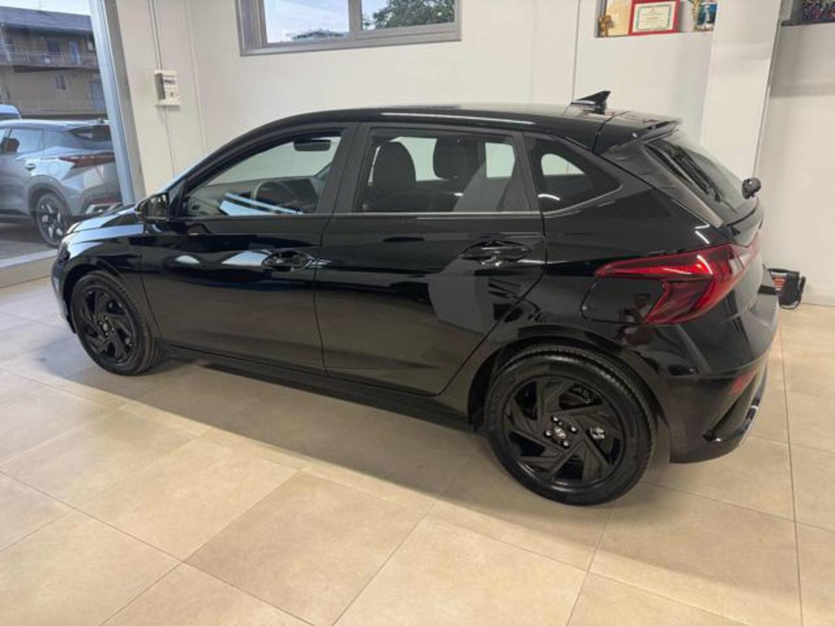 Hyundai i20 1.0 t-gdi Dark Line 90cv mt (7)