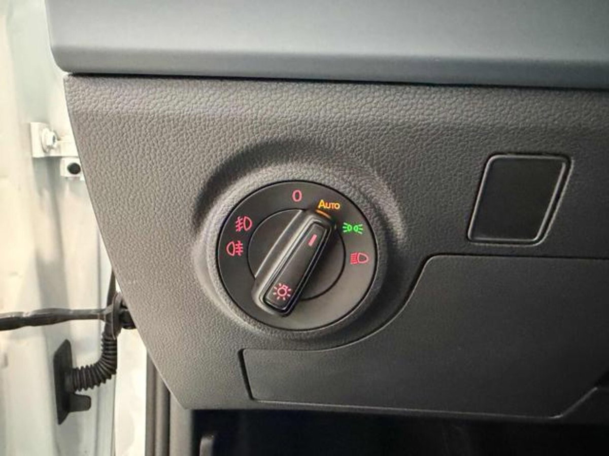 SEAT Arona 1.0 EcoTSI Style (14)
