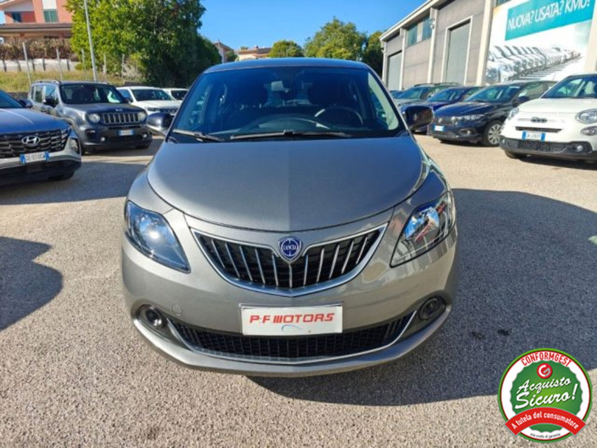 Lancia Ypsilon 1.0 FireFly 5 porte S&S Hybrid Ecochic Gold