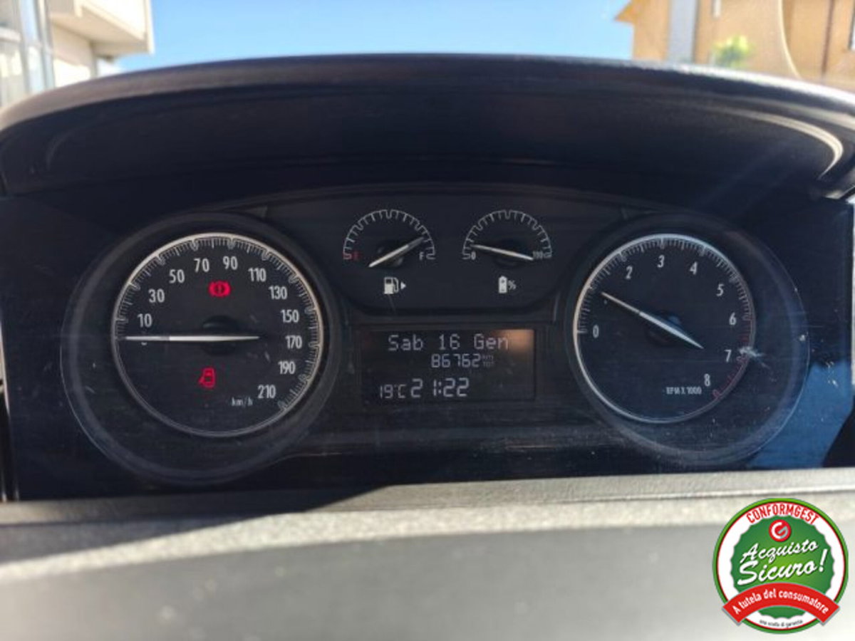 Lancia Ypsilon 1.0 FireFly 5 porte S&S Hybrid Ecochic Gold (13)