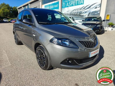 Lancia Ypsilon 1.0 FireFly 5 porte S&S Hybrid Ecochic Gold (3)