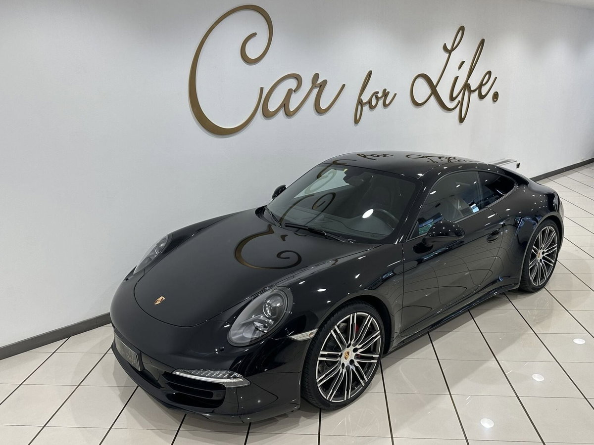 Porsche 911 Coupé 3.8 Carrera 4S (2)