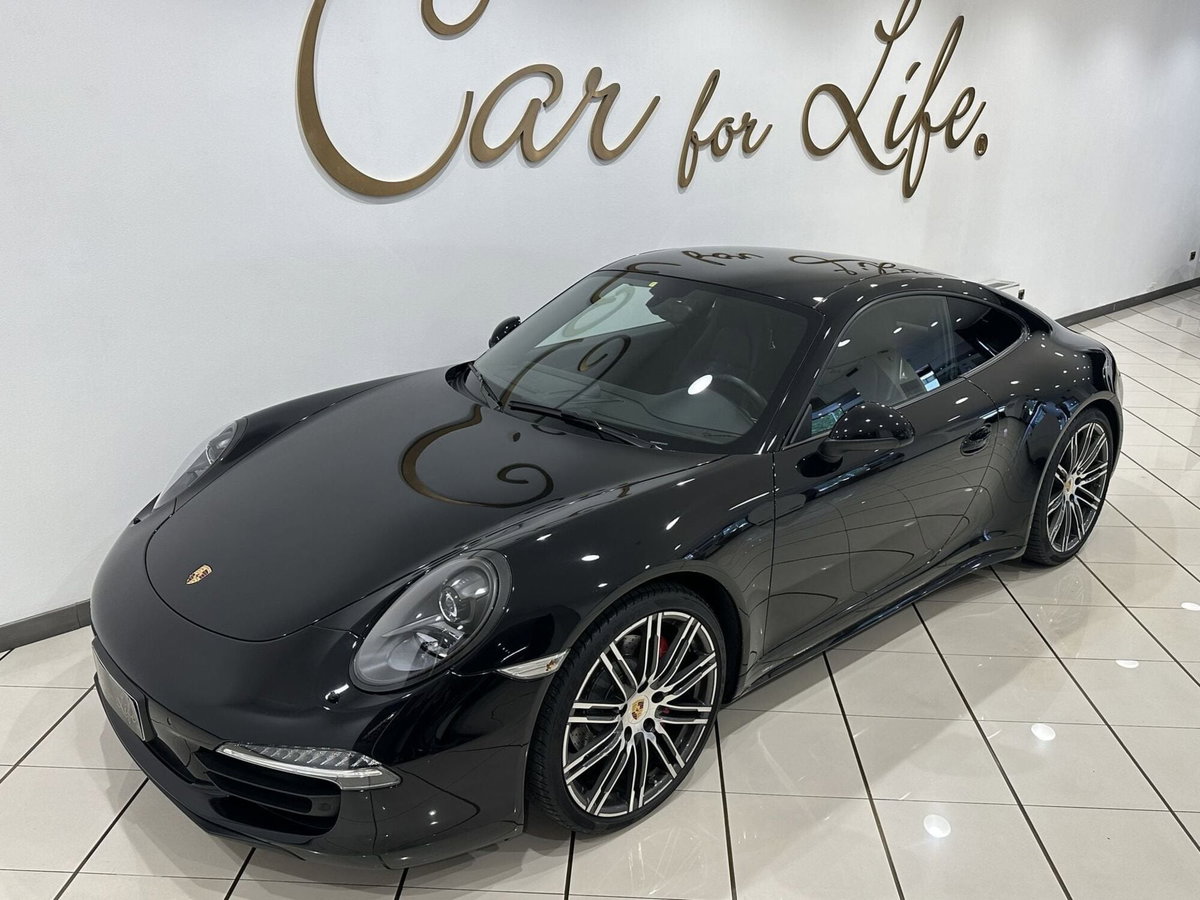 Porsche 911 Coupé 3.8 Carrera 4S (4)