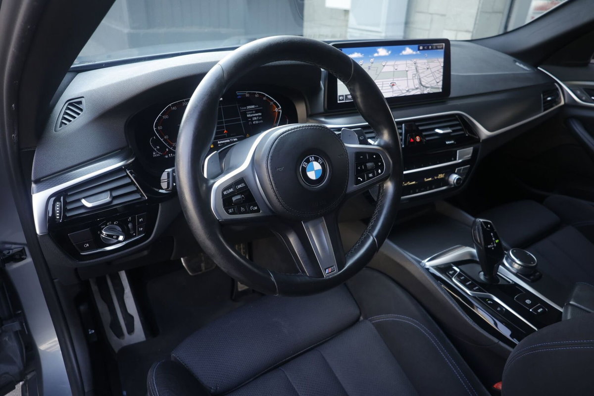 BMW Serie 5 Touring 520d 48V xDrive  Msport (17)