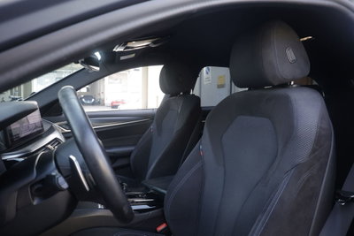 BMW Serie 5 Touring 520d 48V xDrive  Msport (18)