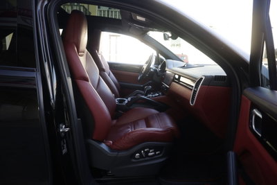 Porsche Cayenne 3.0 V6 E-Hybrid (13)