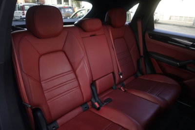 Porsche Cayenne 3.0 V6 E-Hybrid (15)