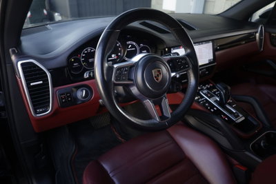 Porsche Cayenne 3.0 V6 E-Hybrid (17)