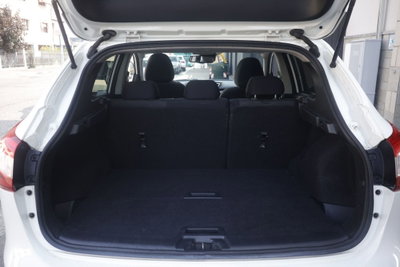 Nissan Qashqai 1.5 dCi Tekna (20)