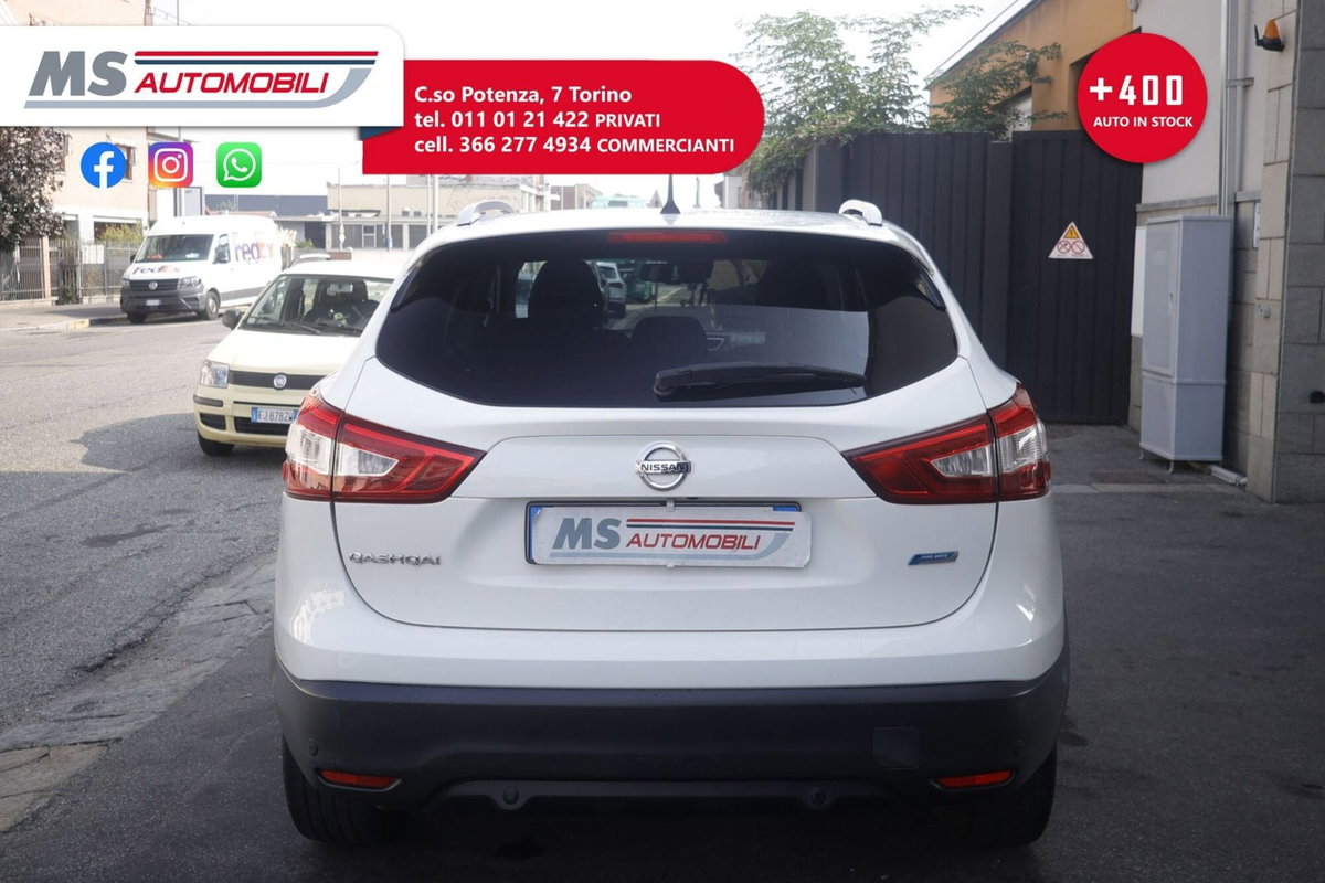 Nissan Qashqai 1.5 dCi Tekna (8)