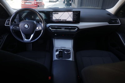 BMW Serie 3 Touring 320d  mhev 48V MSport auto (2)