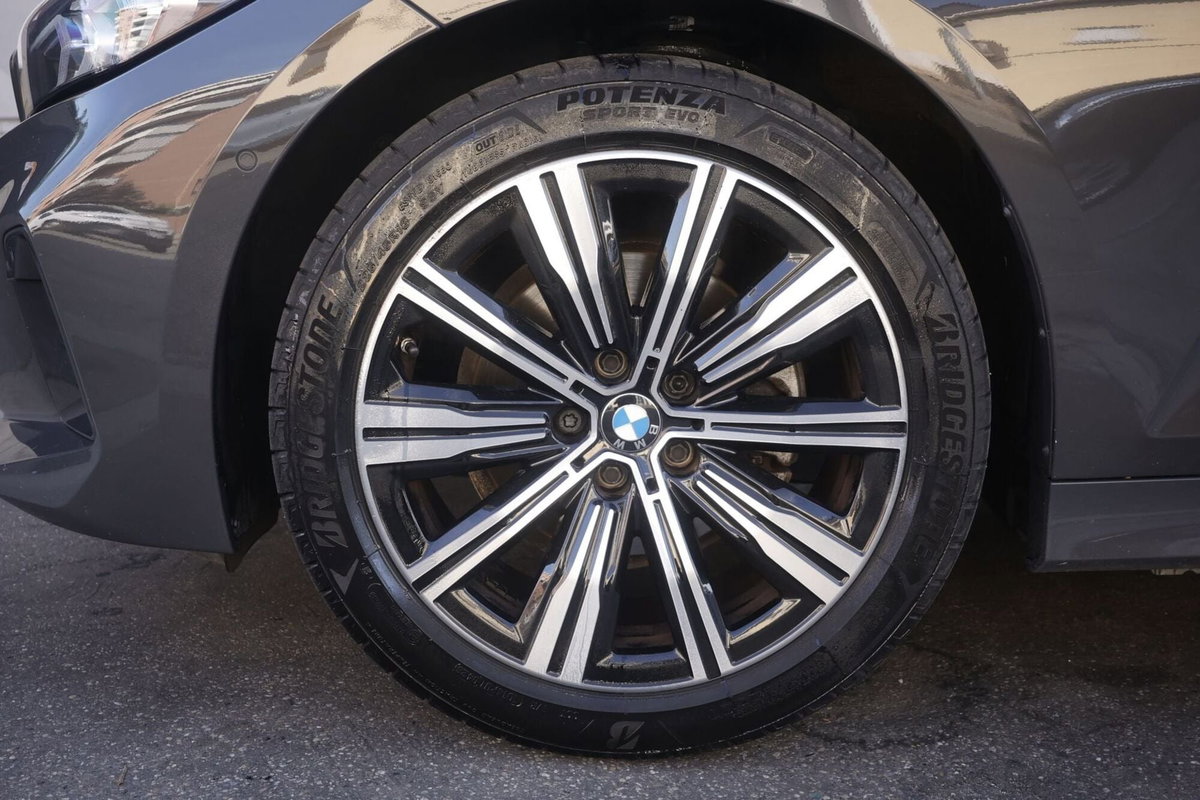 BMW Serie 3 Touring 320d  mhev 48V MSport auto (5)