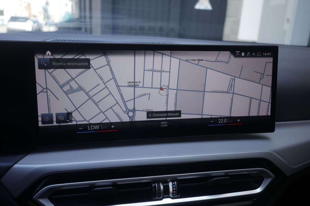 BMW Serie 3 Touring 320d  mhev 48V MSport auto (7)