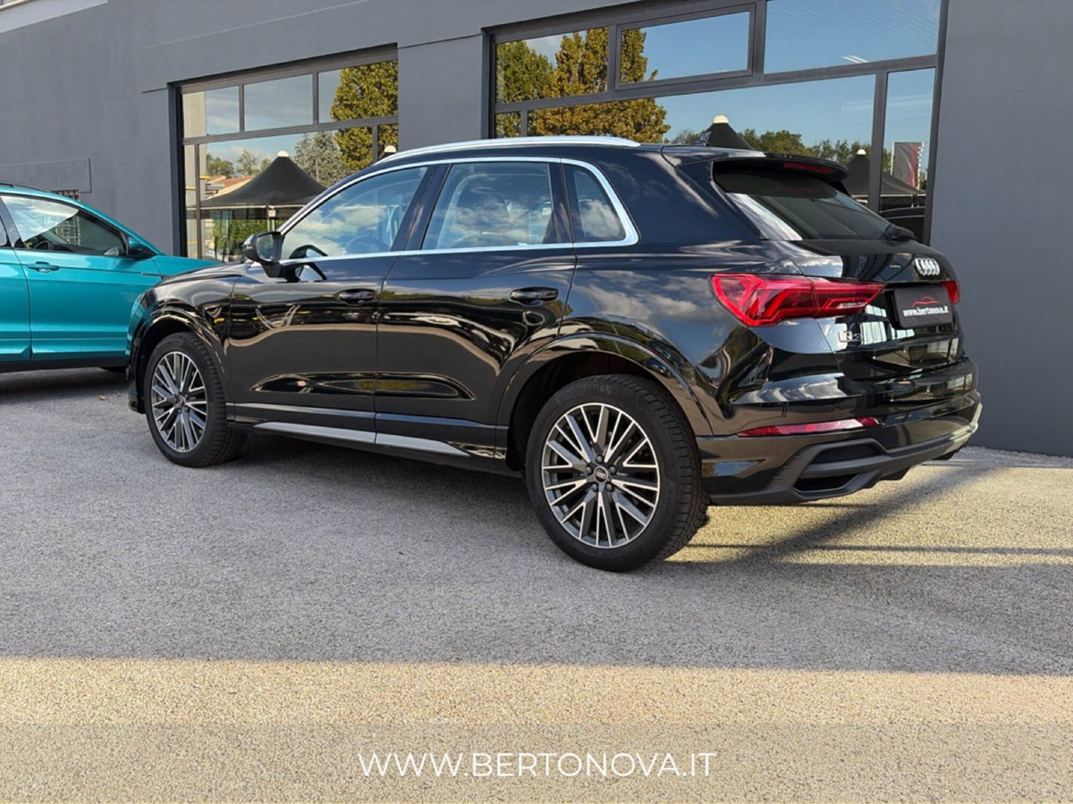 Audi Q3 Sportback 35 TDI quattro S tronic S line edition