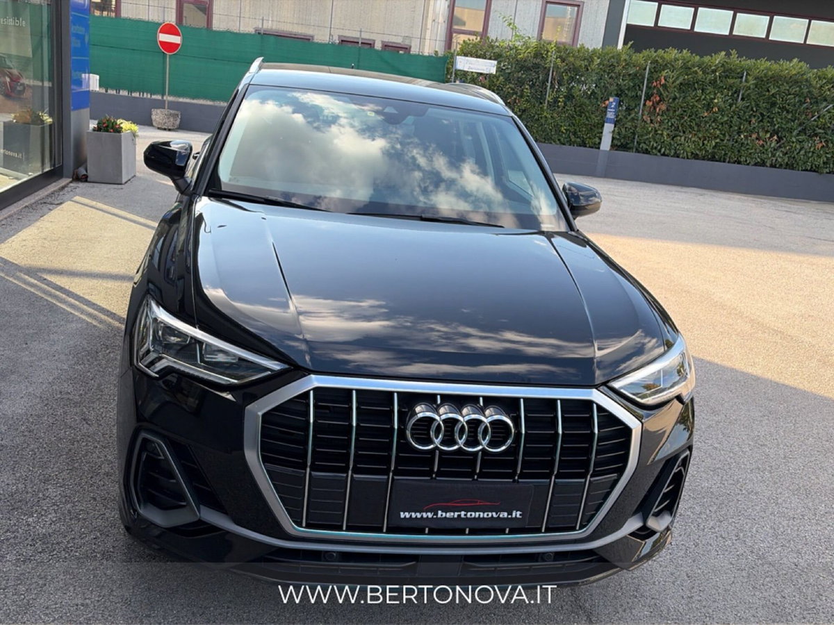 Audi Q3 Sportback 35 TDI quattro S tronic S line edition (4)