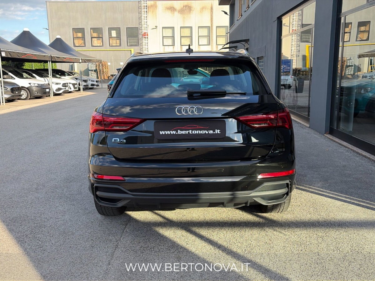Audi Q3 Sportback 35 TDI quattro S tronic S line edition (5)