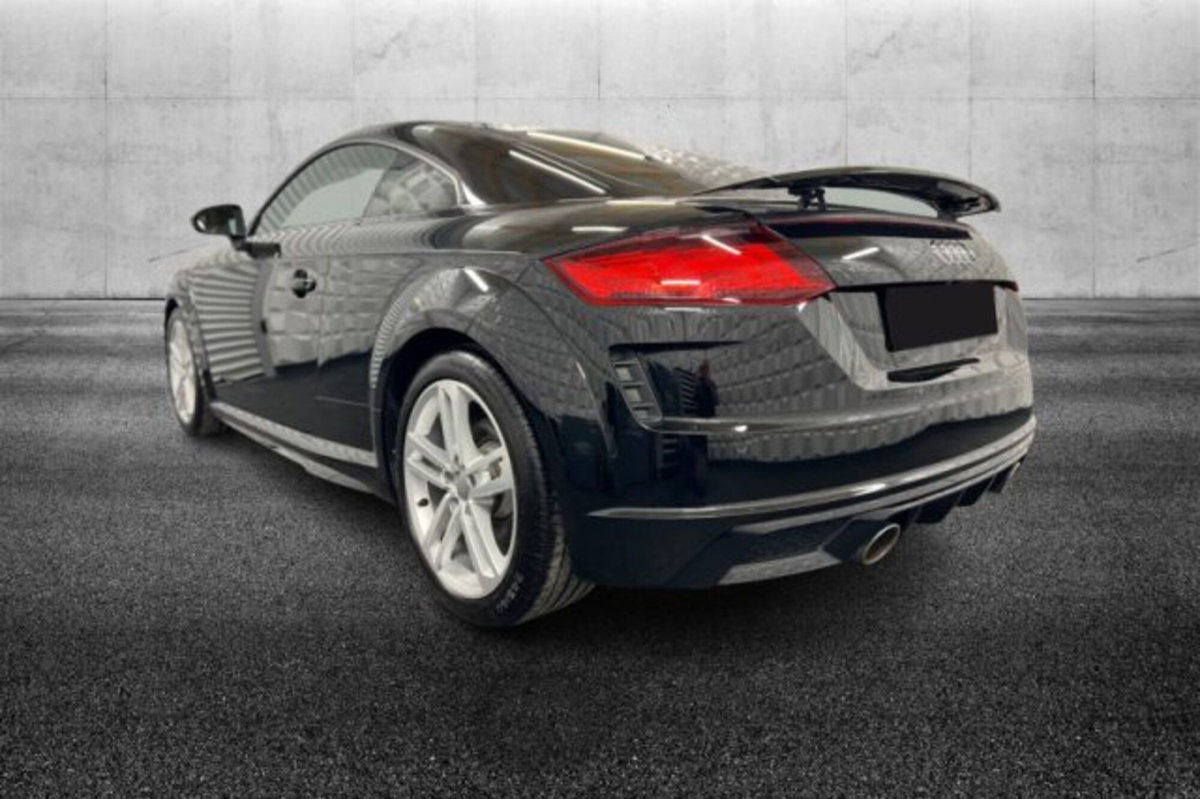 Audi TT Coupé 40 TFSI S tronic (4)