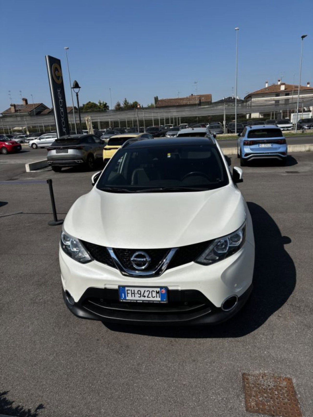 Nissan Qashqai 1.6 dCi 2WD Tekna (3)