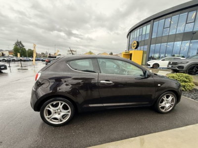 Alfa Romeo MiTo 1.4 T 155 CV Distinctive Sport Pack (4)