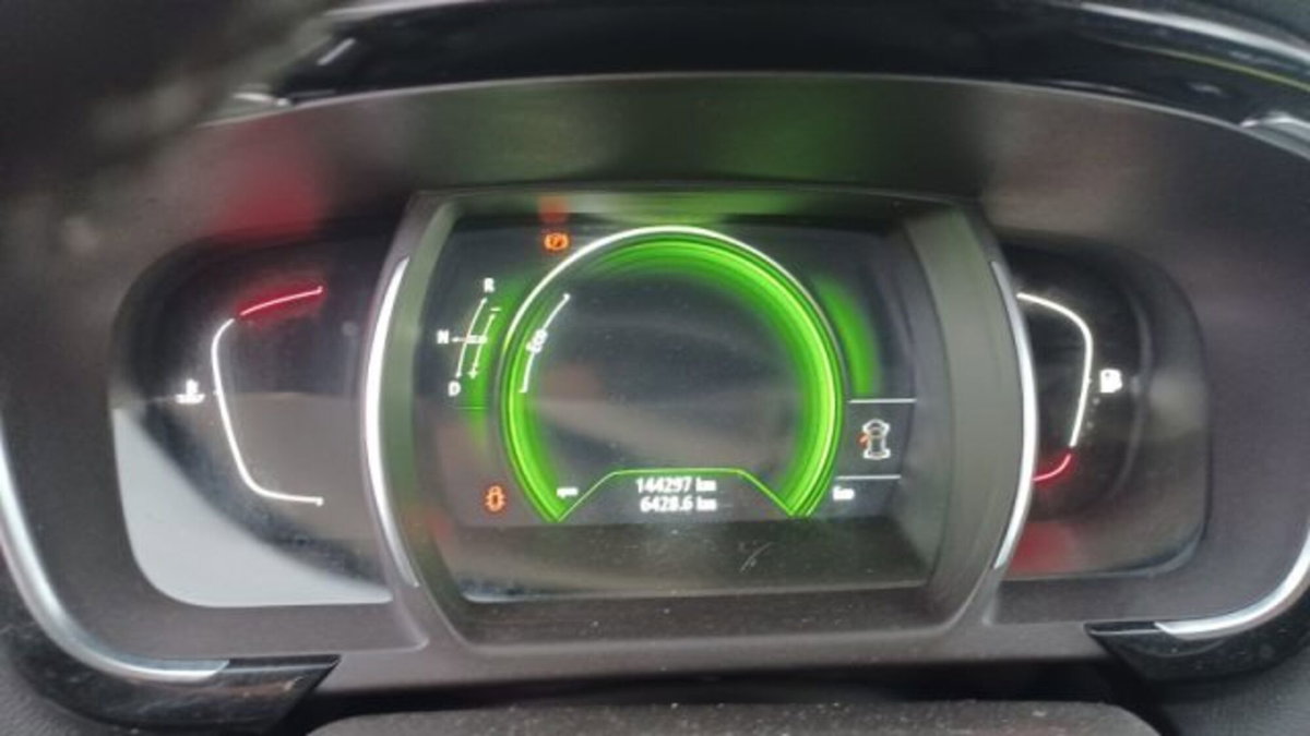 Renault Espace dCi 160CV EDC Energy Intens (5)