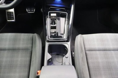 Volkswagen Golf 2.0 TDI GTD DSG (7)