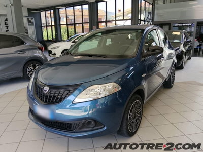 Lancia Ypsilon 1.0 FireFly 5 porte S&S Hybrid Gold Plus usata