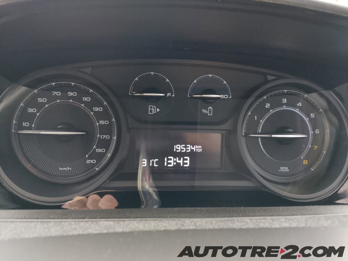 Lancia Ypsilon 1.0 FireFly 5 porte S&S Hybrid Gold Plus (9)
