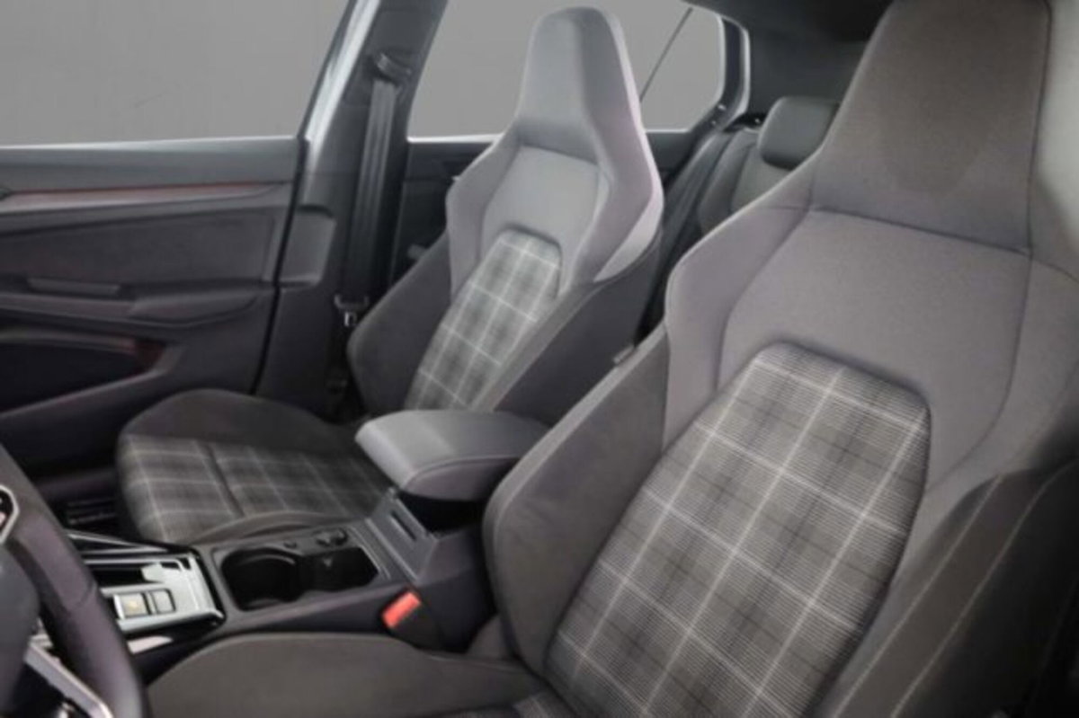 Volkswagen Golf 2.0 TDI GTD DSG (7)