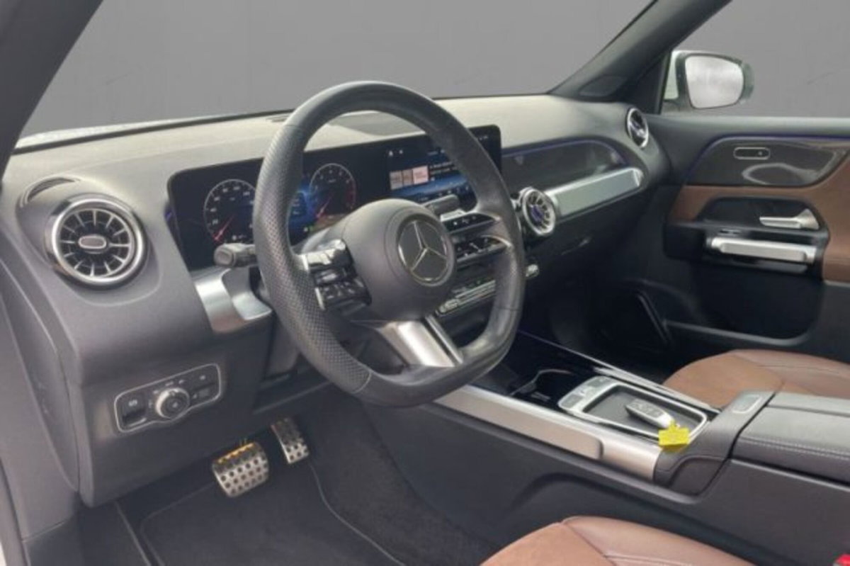 Mercedes-Benz GLB 200 AMG Line Advanced Plus auto (6)