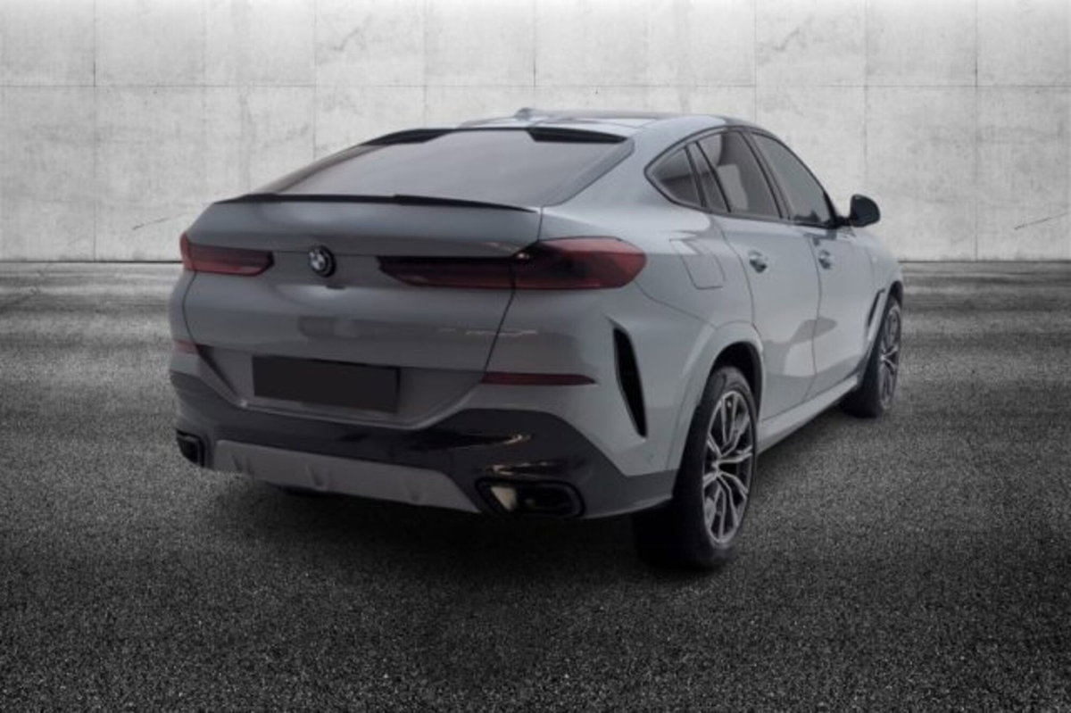 BMW X6 xDrive30d 48V Msport (2)