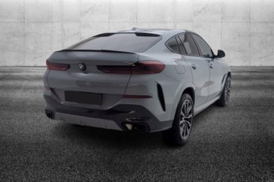 BMW X6 xDrive30d 48V Msport (2)